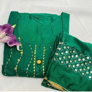 Salwar kameez
